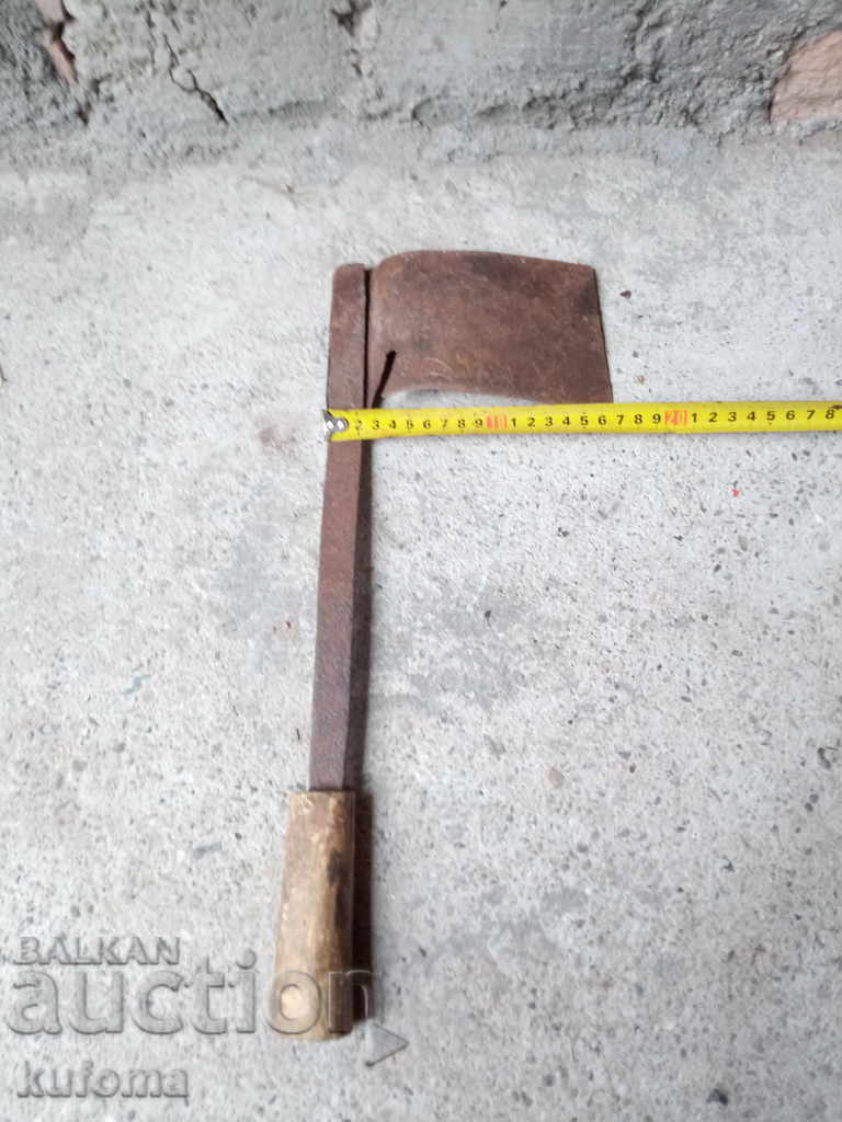 Auction Old hoof cutter Auction Old hoof cutter