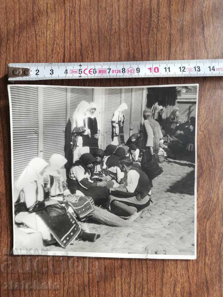 Old photo. Author's photo RR with price 40.00 BGN | € 20.45