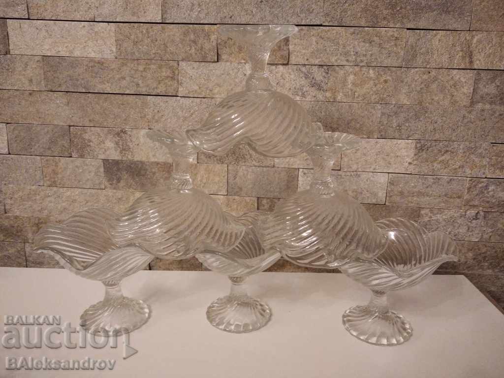 Boluri, cești frumoase din sticlă cu preț 24.00 BGN | € 12.27 Boluri, cești frumoase din sticlă cu preț 24.00 BGN | € 12.27