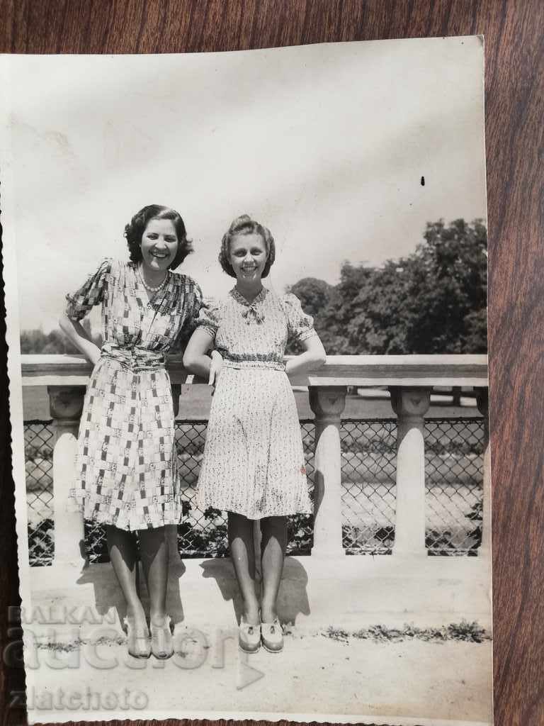 Old photo. Author's photo RR with price 20.00 BGN | € 10.23 Old photo. Author's photo RR with price 20.00 BGN | € 10.23