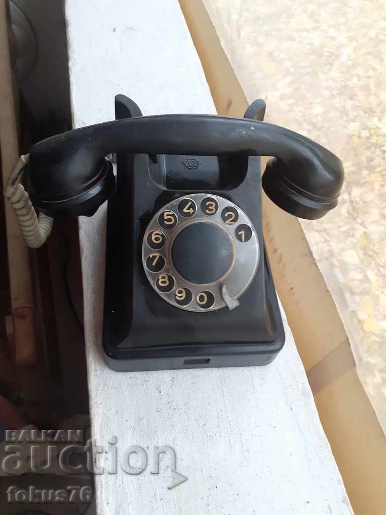 telefon vechi Bakeliten cu preț 65.00 BGN | € 33.23 telefon vechi Bakeliten cu preț 65.00 BGN | € 33.23