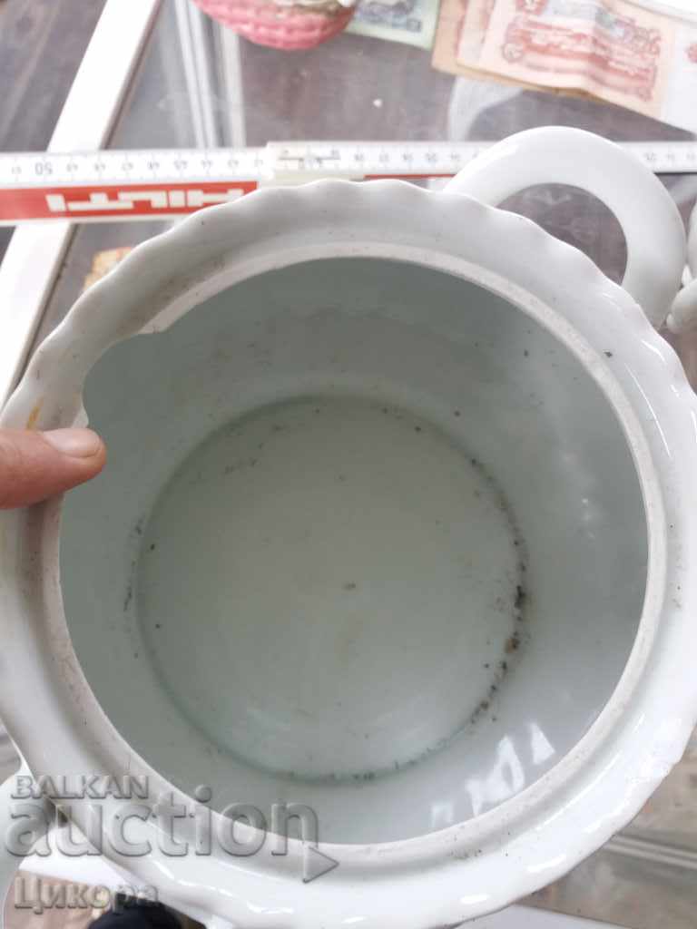 OLD PORCELAIN SOUP with price 40.00 BGN | € 20.45 OLD PORCELAIN SOUP with price 40.00 BGN | € 20.45