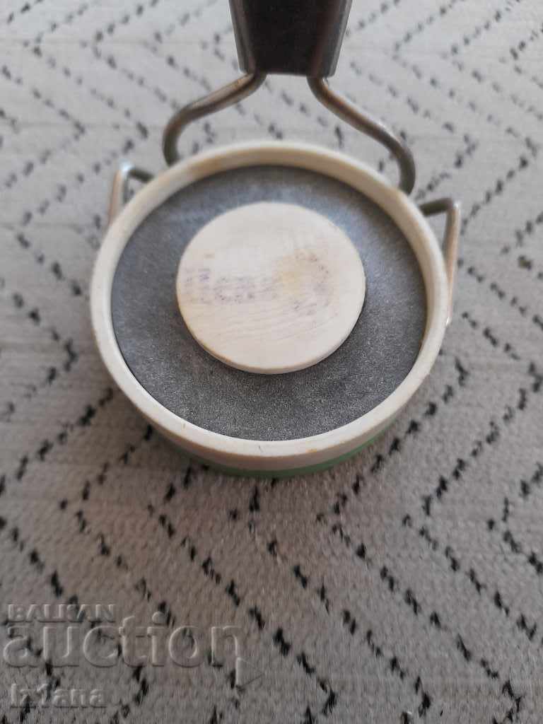 Delivery of Old cap, damajana stopper, bottle, bottle Delivery of Old cap, damajana stopper, bottle, bottle