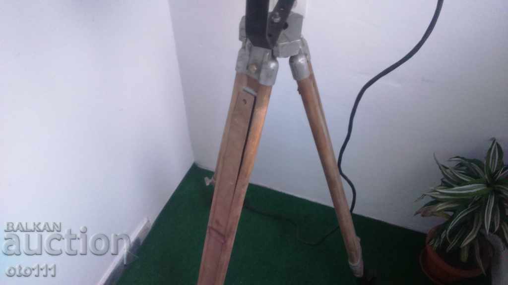 LIGHTING FLUID, FLOODLIGHT ON TRIPOD, TRIPOD, TRIPOD - 5