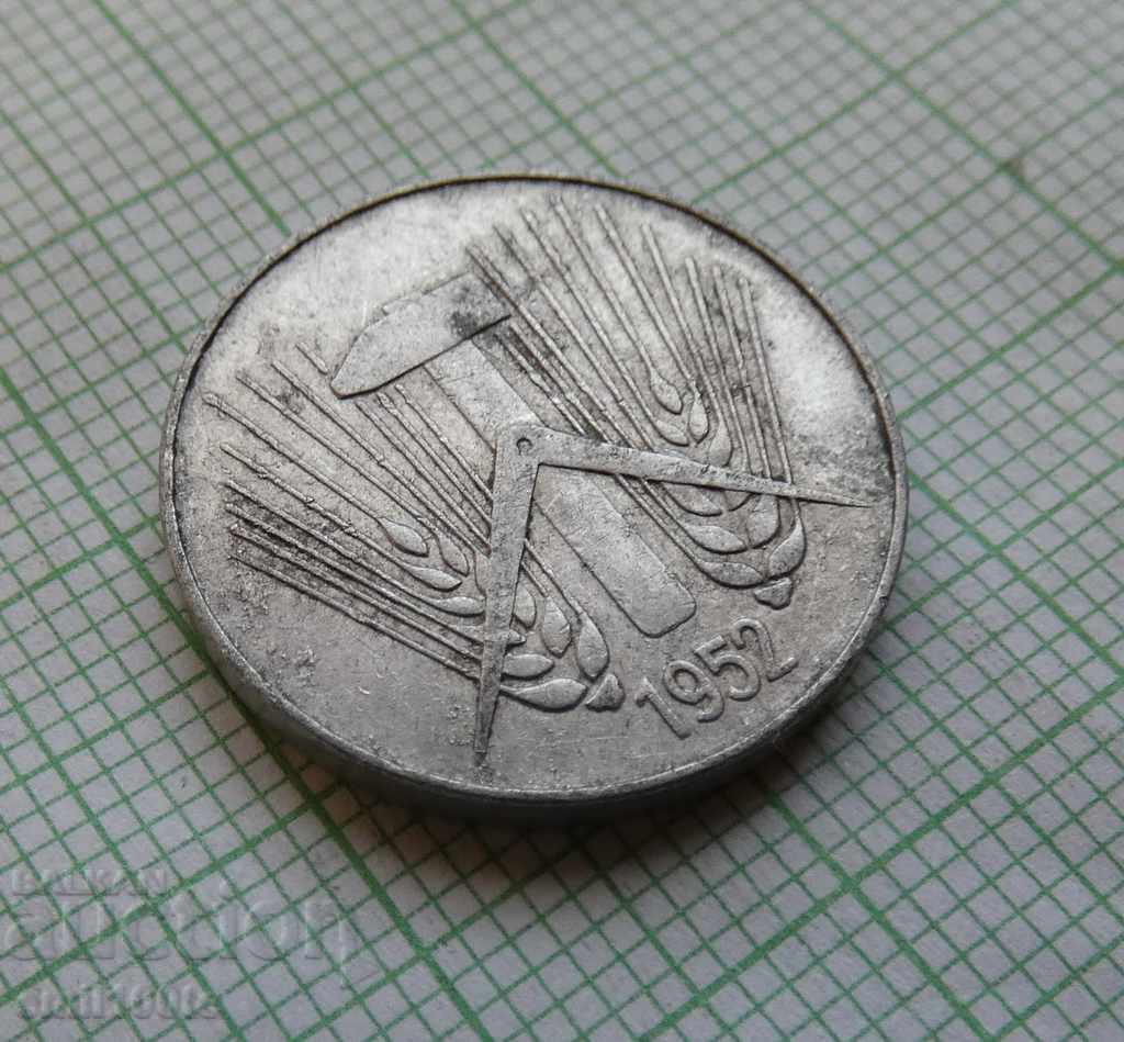 10 pfennig 1952 A GDR - 6 10 pfennig 1952 A GDR - 6