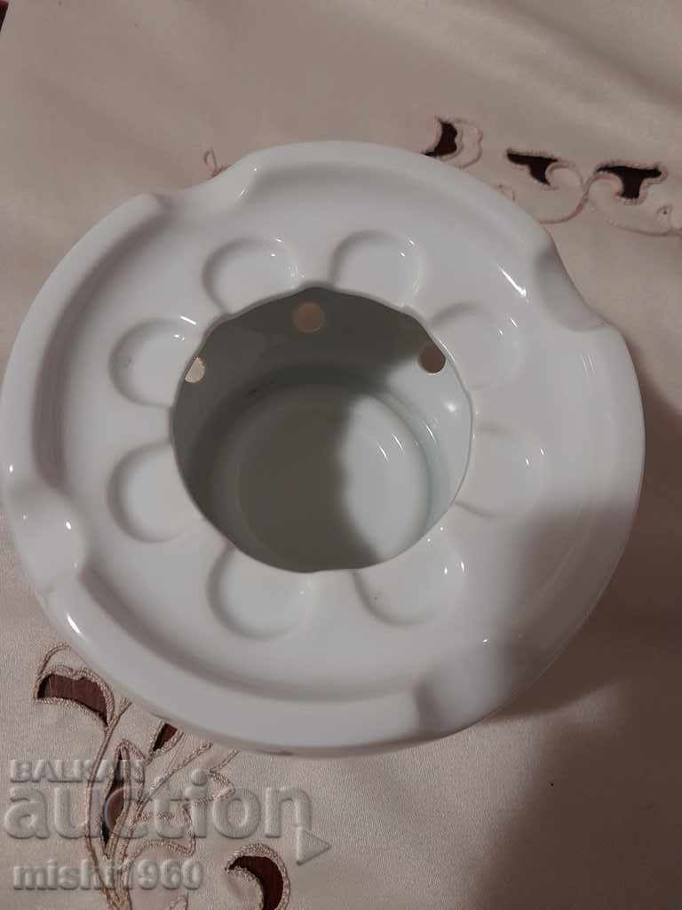 Porcelain heating pot