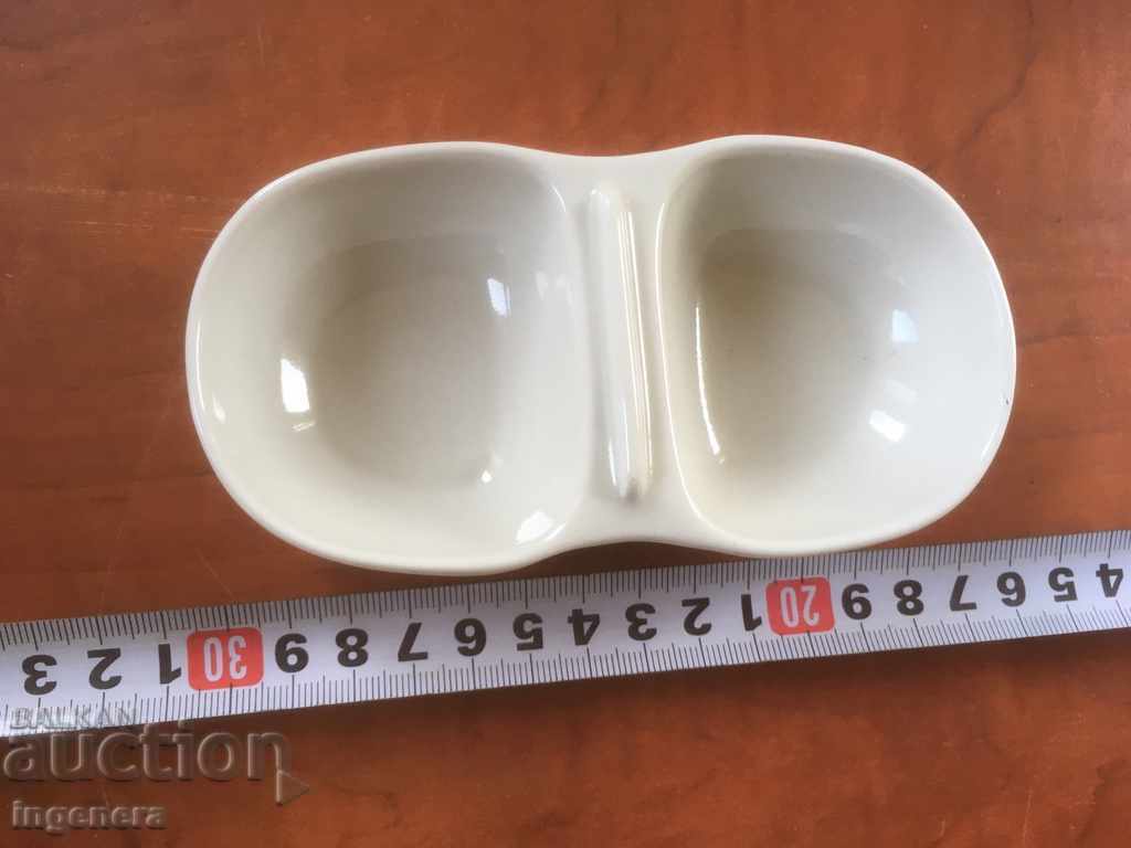 PORCELAN INSOARE BULGARIA ANTICA cu preț 11.00 BGN | € 5.62 PORCELAN INSOARE BULGARIA ANTICA cu preț 11.00 BGN | € 5.62