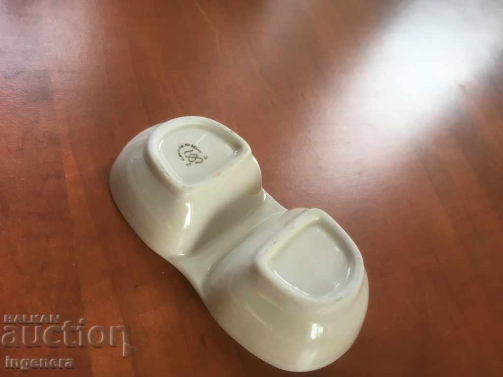 Licitație PORCELAN INSOARE BULGARIA ANTICA Licitație PORCELAN INSOARE BULGARIA ANTICA