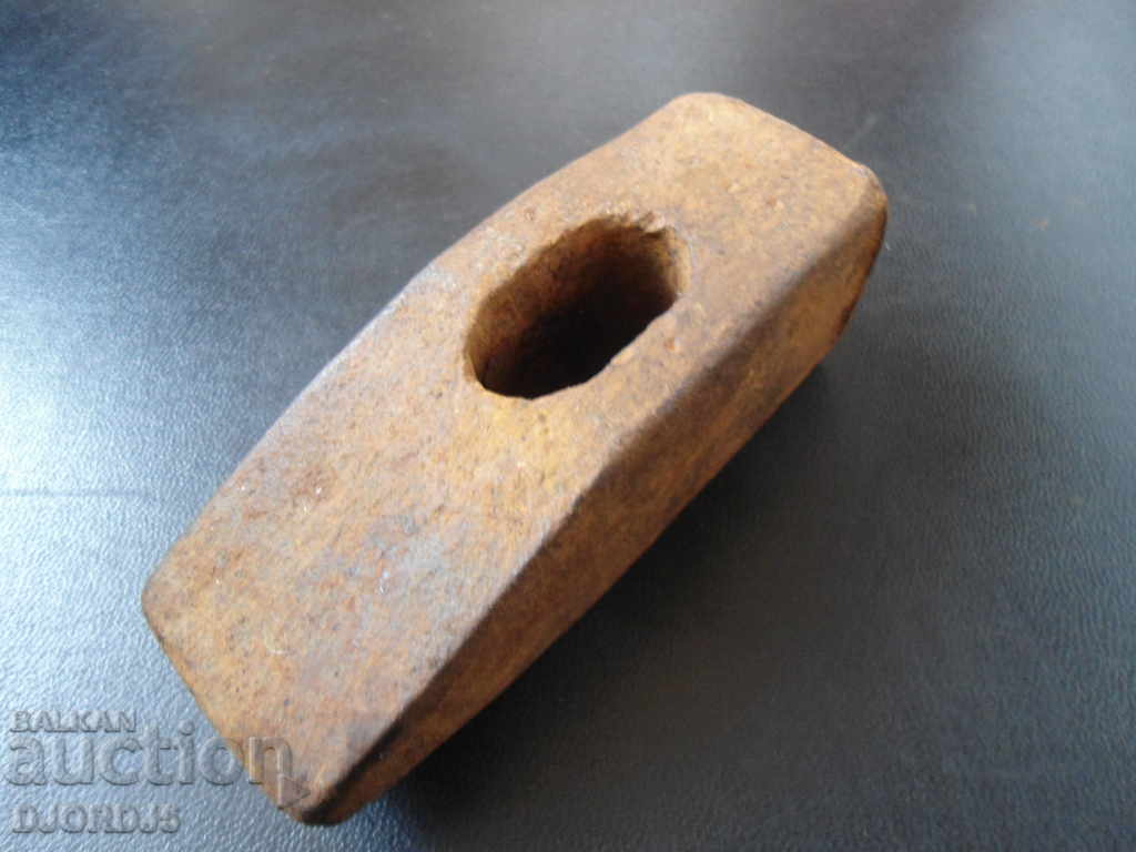 Old hammer, 1 kg. with price 5.00 BGN | € 2.56 Old hammer, 1 kg. with price 5.00 BGN | € 2.56