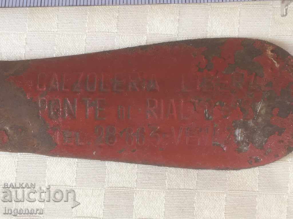 SHOE METAL ITALY VENICE FROM THE 30TH PRINTING COMPANY with price 18.00 BGN | € 9.20 SHOE METAL ITALY VENICE FROM THE 30TH PRINTING COMPANY with price 18.00 BGN | € 9.20