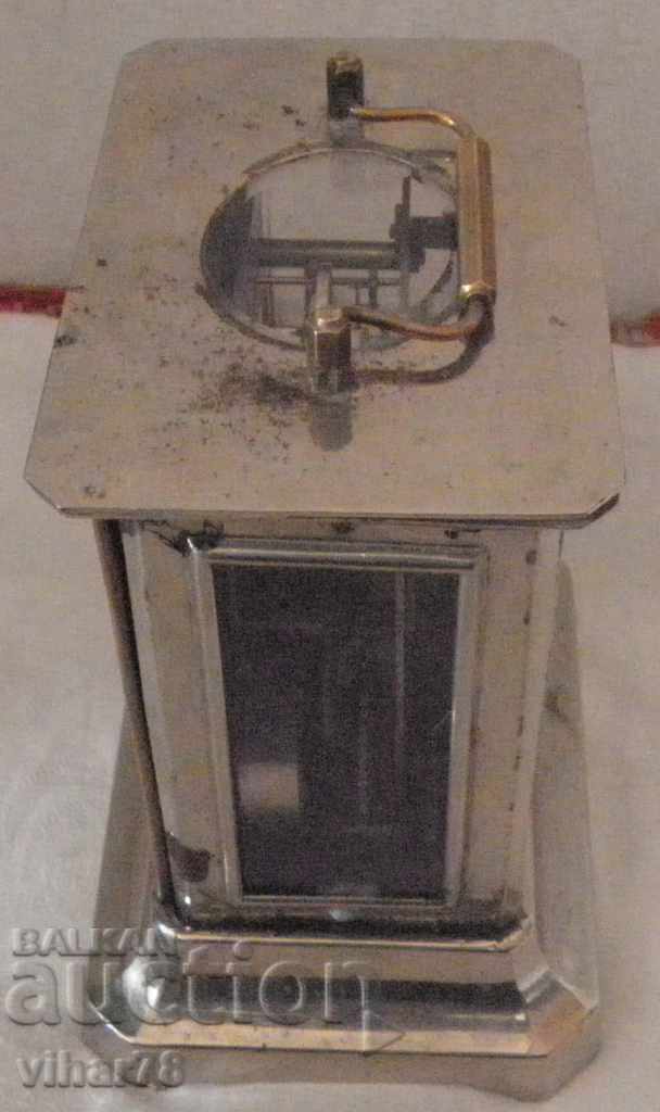 Стар настолен часовник JUNGHANS-ЮНГХАНС с латерна-РЯДЪК МОДЕ с цена 499.99 лв. | € 255.64 Стар настолен часовник JUNGHANS-ЮНГХАНС с латерна-РЯДЪК МОДЕ с цена 499.99 лв. | € 255.64