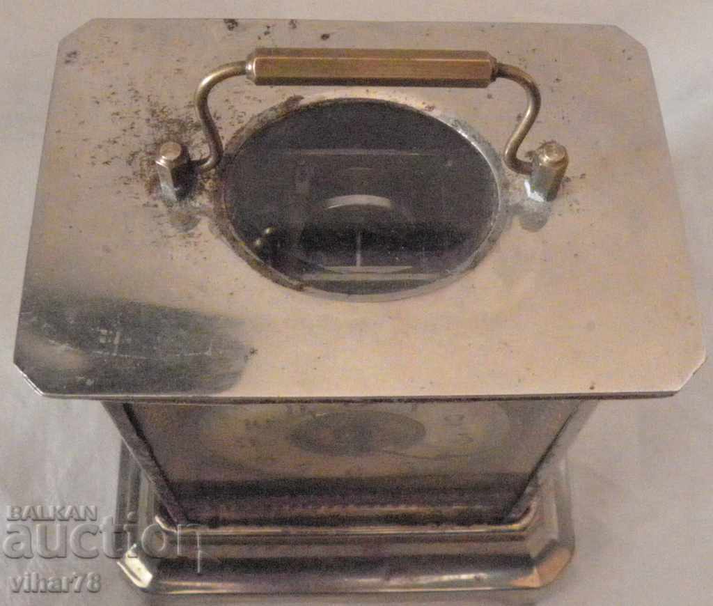 Аукцион Стар настолен часовник JUNGHANS-ЮНГХАНС с латерна-РЯДЪК МОДЕ Аукцион Стар настолен часовник JUNGHANS-ЮНГХАНС с латерна-РЯДЪК МОДЕ