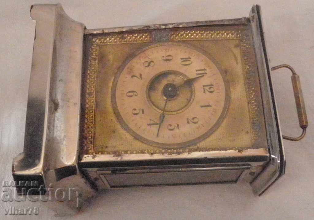 Доставка на Стар настолен часовник JUNGHANS-ЮНГХАНС с латерна-РЯДЪК МОДЕ Доставка на Стар настолен часовник JUNGHANS-ЮНГХАНС с латерна-РЯДЪК МОДЕ