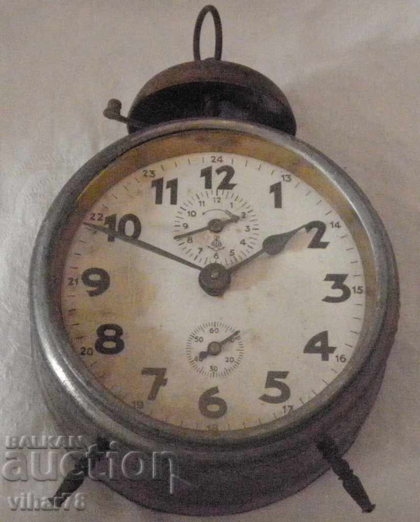Auction Alarm clock Gustav Becker-GUSTAV BEKER Auction Alarm clock Gustav Becker-GUSTAV BEKER