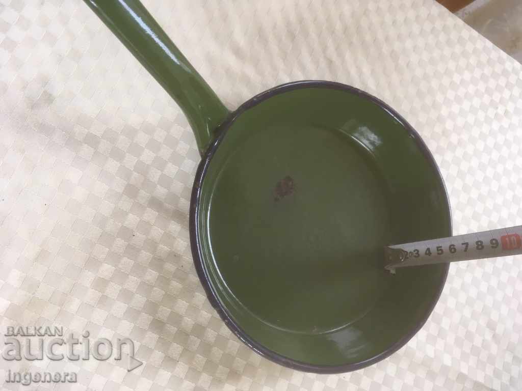 Auction ENAMELED PAN -TONCHO STAEVSKI-TROYAN FROM THE 60'S COURT Auction ENAMELED PAN -TONCHO STAEVSKI-TROYAN FROM THE 60'S COURT