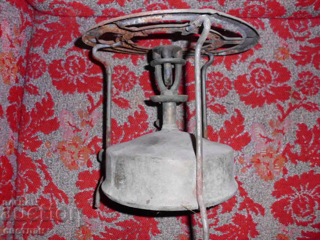 Доставка на стар газов котлон Доставка на стар газов котлон