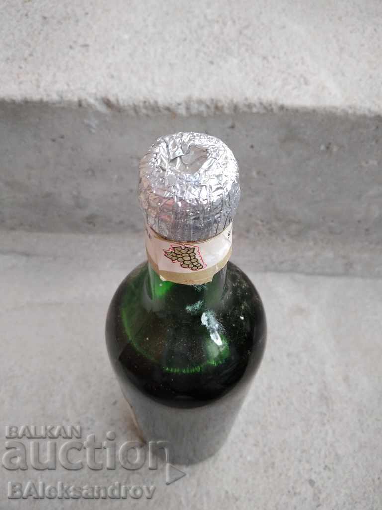 Delivery of Old Collectible Wine Delivery of Old Collectible Wine