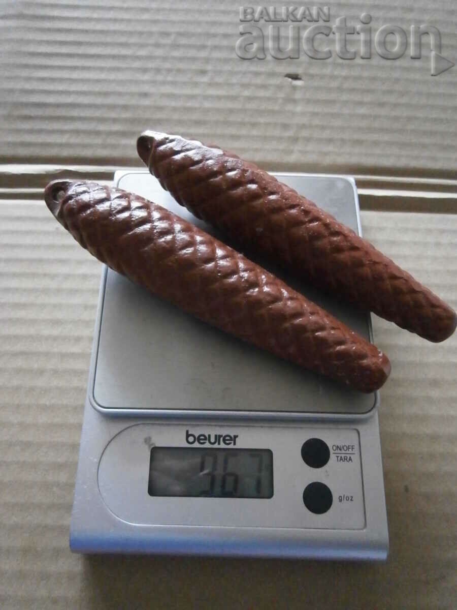Auction cones weights for watch with cuckoo cuckoo Auction cones weights for watch with cuckoo cuckoo