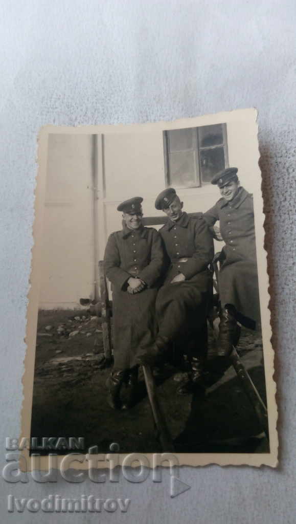 Снимка Ботевградъ Тримата мускетари 1939