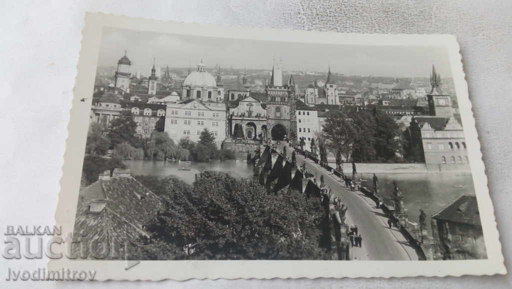Postcard Praha Karluv most a Stare Mesto