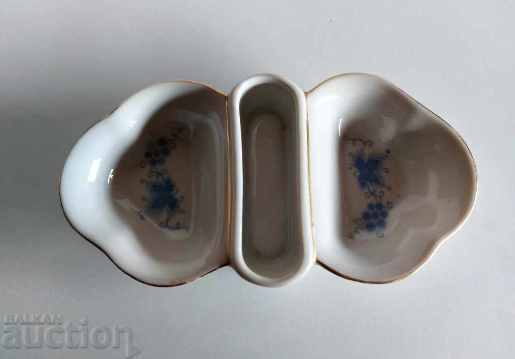 SOC PORCELAIN SALT SALT SPICES MARKING ISIS with price 9.00 BGN | € 4.60 SOC PORCELAIN SALT SALT SPICES MARKING ISIS with price 9.00 BGN | € 4.60