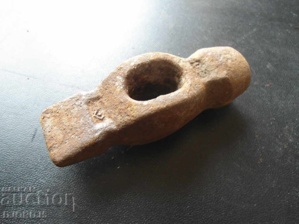 Доставка на Стар занаятчийски чук Доставка на Стар занаятчийски чук