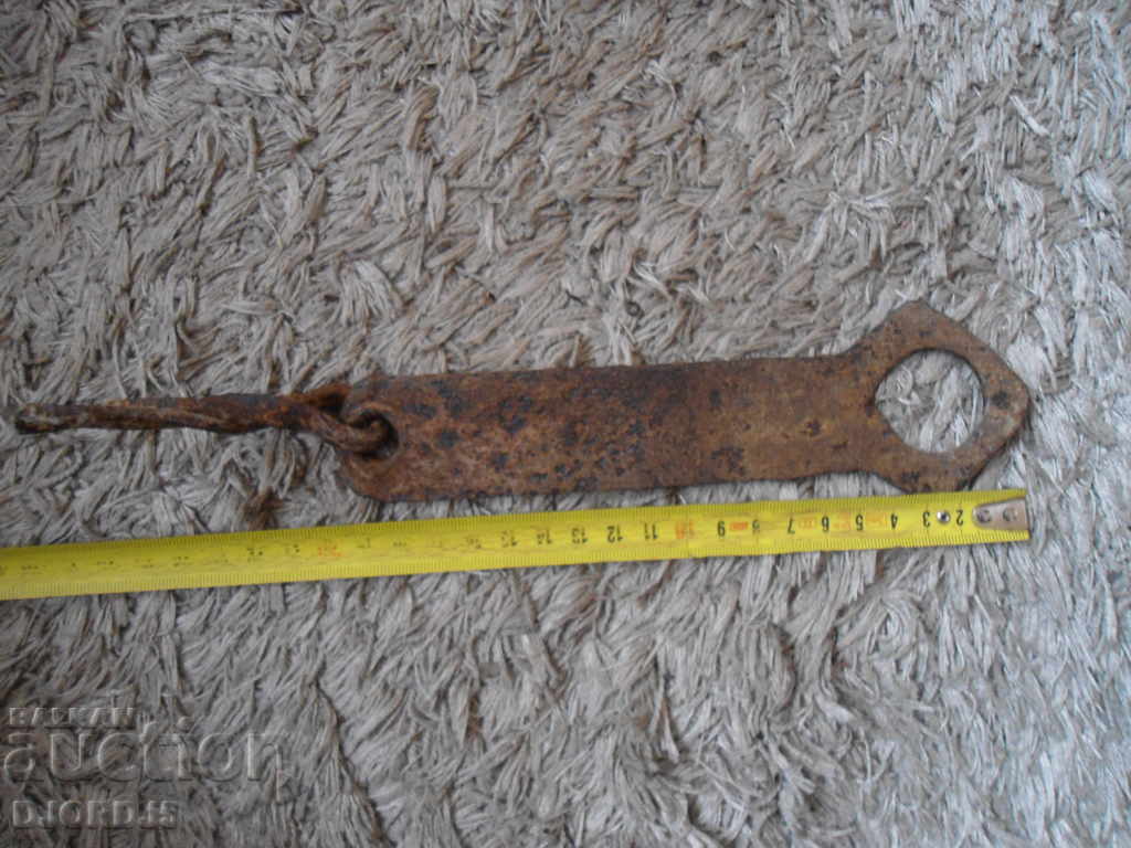 Old wrought latch - 5 Old wrought latch - 5