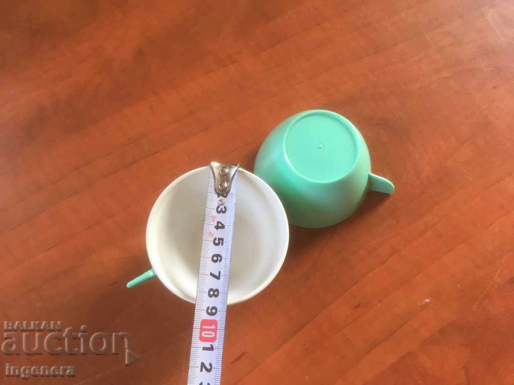 Delivery of GLASS PLASTIC GLASSES USED SINCE THE 80'S