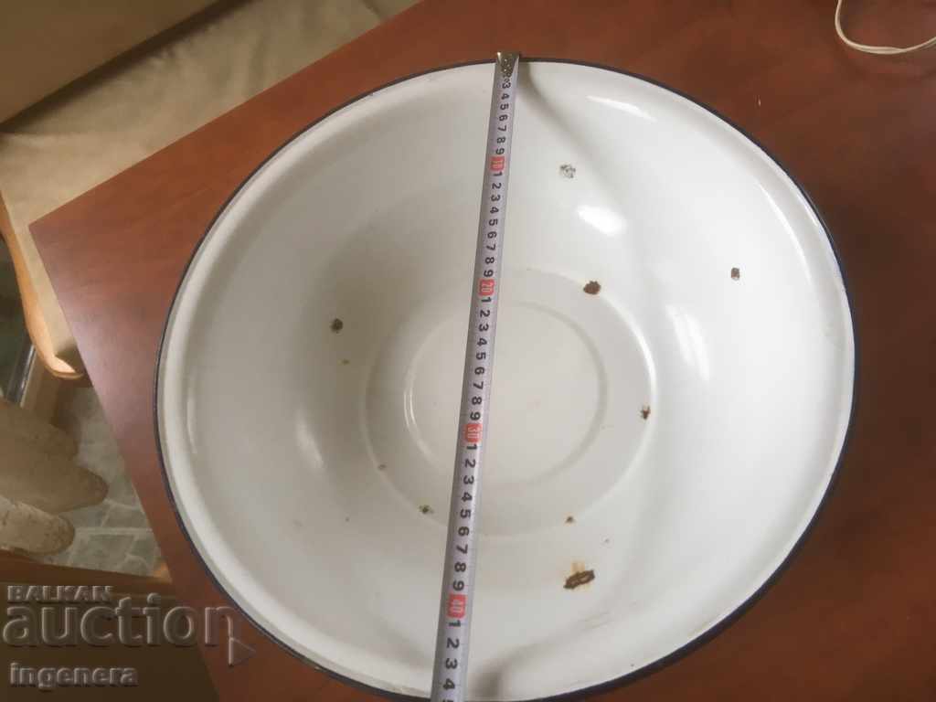 LIGHT METAL ENAMELED OLD COURT-1963 with price 19.00 BGN | € 9.71 LIGHT METAL ENAMELED OLD COURT-1963 with price 19.00 BGN | € 9.71