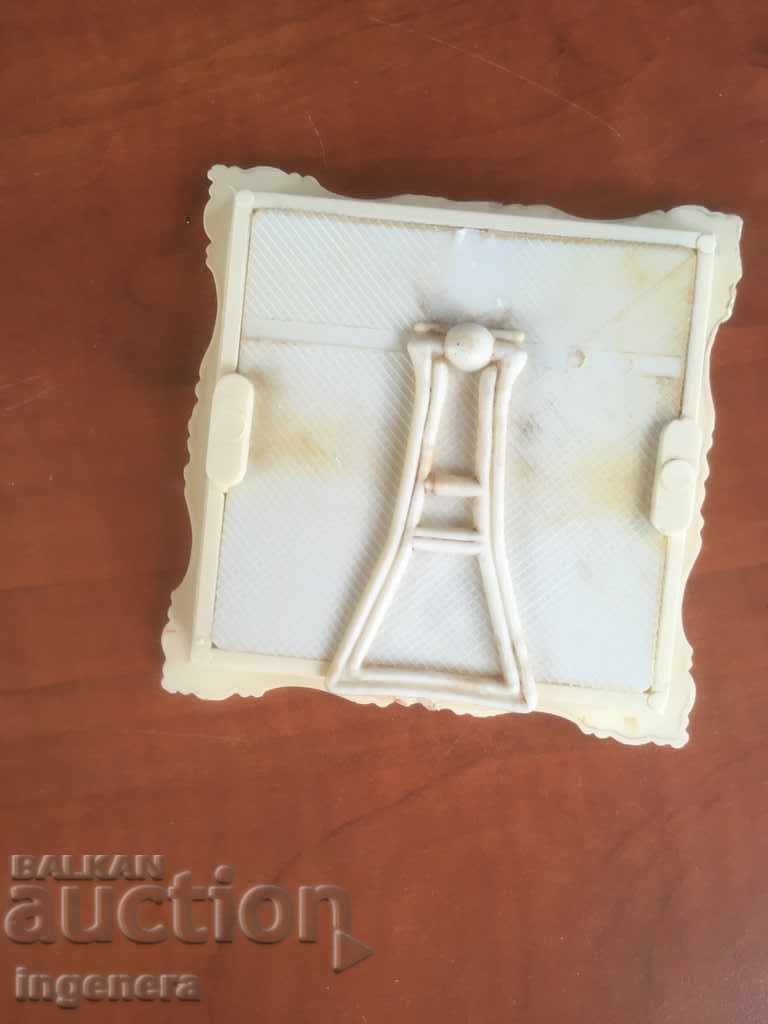 Auction  MIRROR OLD FROM THE 60'S