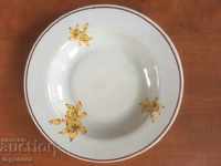PORCELAIN PLATE FOR COLLECTION