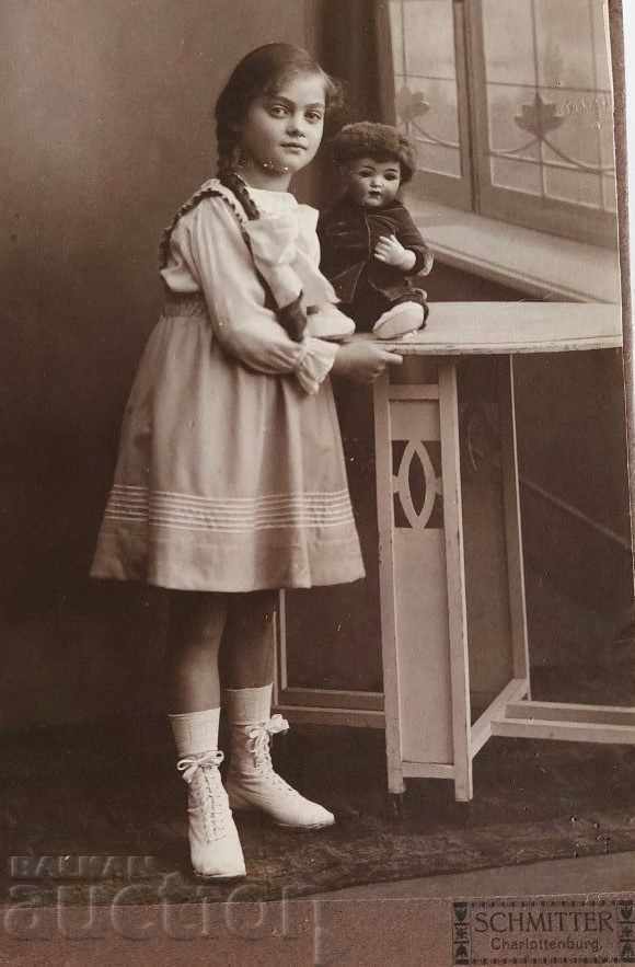 HOME 20TH CENTURY GIRL DOLL OLD PHOTO PHOTO CARDBOARD with price 29.00 BGN | € 14.83 HOME 20TH CENTURY GIRL DOLL OLD PHOTO PHOTO CARDBOARD with price 29.00 BGN | € 14.83