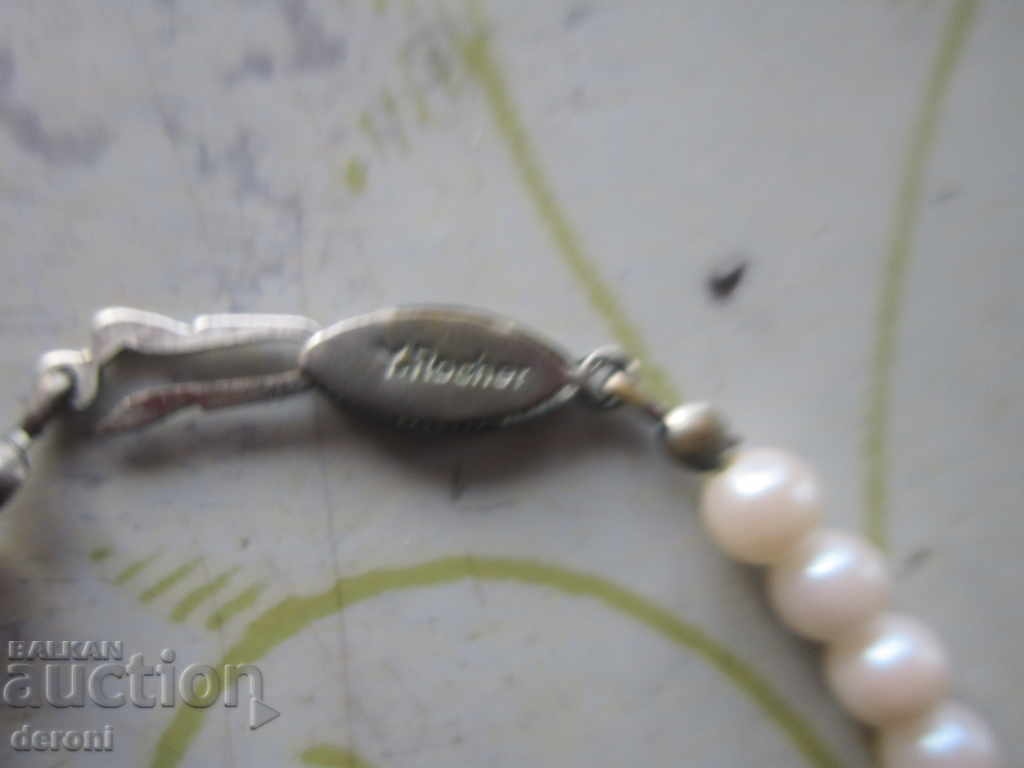 Great Necklace Necklace with Rocher Pearls with price 15.00 BGN | € 7.67 Great Necklace Necklace with Rocher Pearls with price 15.00 BGN | € 7.67