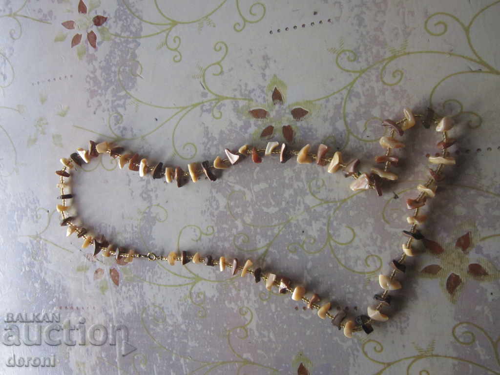 Невероятно колие гердан естествен седеф с цена 15.00 лв. | € 7.67 Невероятно колие гердан естествен седеф с цена 15.00 лв. | € 7.67