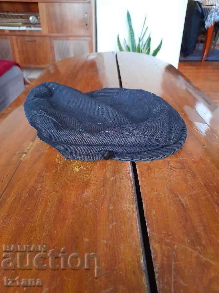 Auction Old hat, hat Auction Old hat, hat