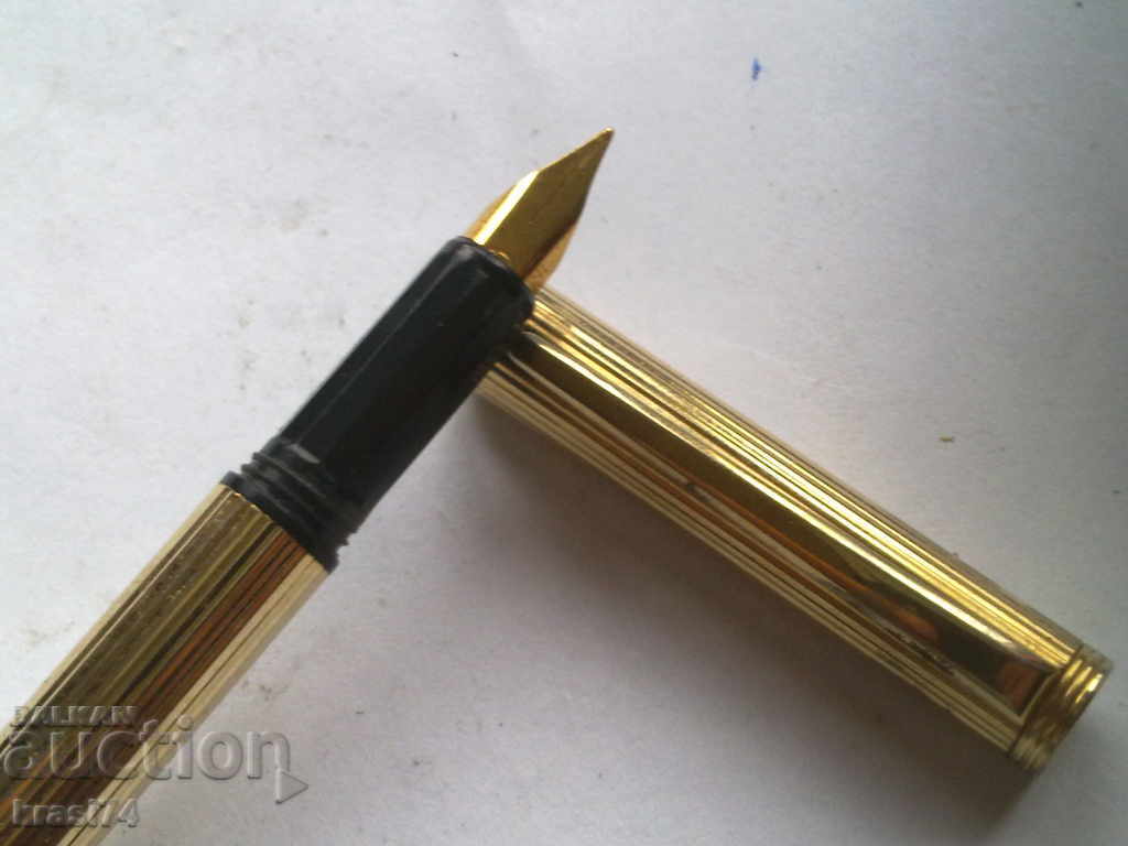 Pens with price 20.00 BGN | € 10.23 Pens with price 20.00 BGN | € 10.23