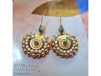 GOLDEN EARRINGS GOLDEN EARRINGS FOR BUFFS I WEAR JEWELRY PEARLS TURQUOISE