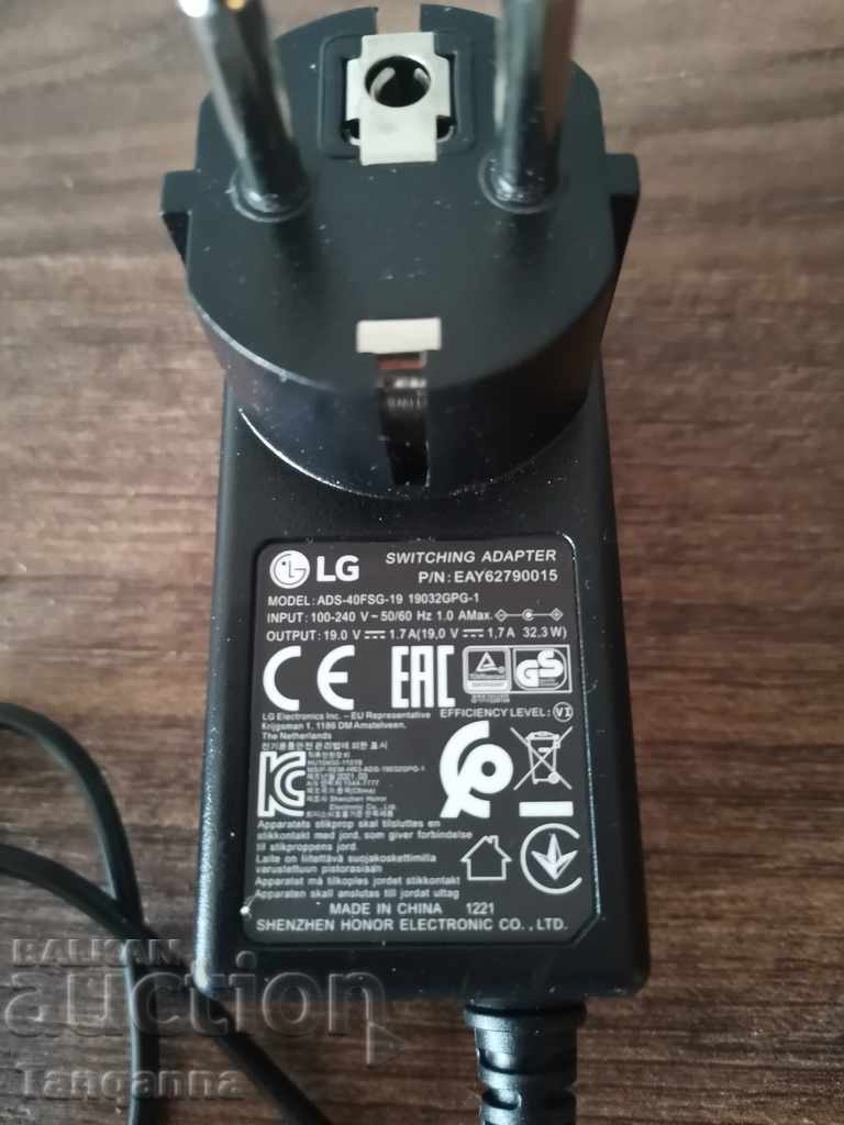 Ολοκαίνουργιος φορτιστής laptop με τιμή 70.00 BGN | € 35.79 Ολοκαίνουργιος φορτιστής laptop με τιμή 70.00 BGN | € 35.79