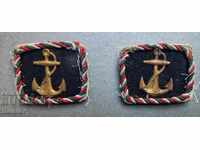 Două însemne navale cu ancore