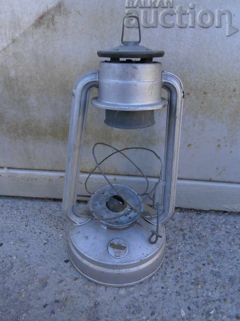 Auction antique gas lantern Auction antique gas lantern