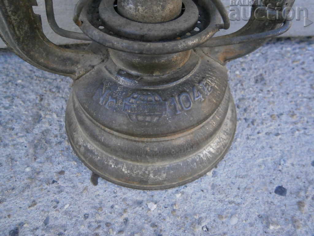antique gas lantern number 104 with price 31.00 BGN | € 15.85 antique gas lantern number 104 with price 31.00 BGN | € 15.85