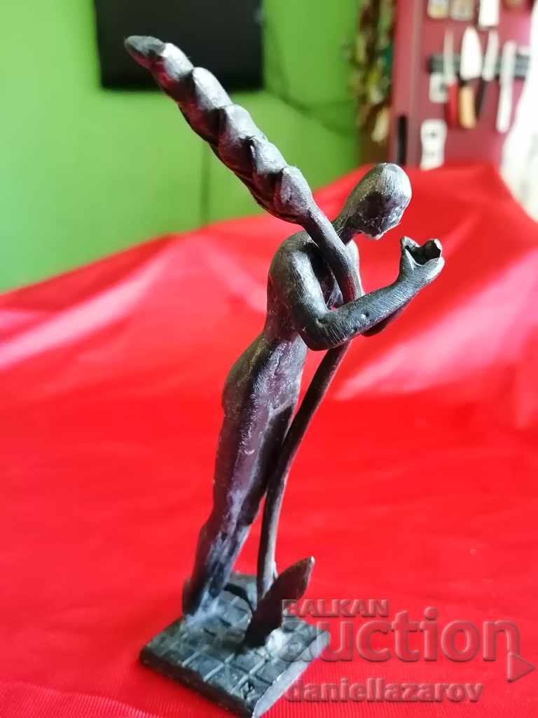 Mica Sculptură de Bronz, Lucrată Manual, Statuetă