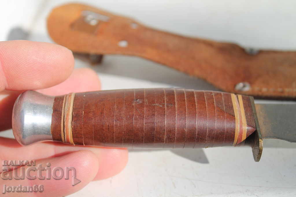 Доставка на Стар немски ловен нож Доставка на Стар немски ловен нож