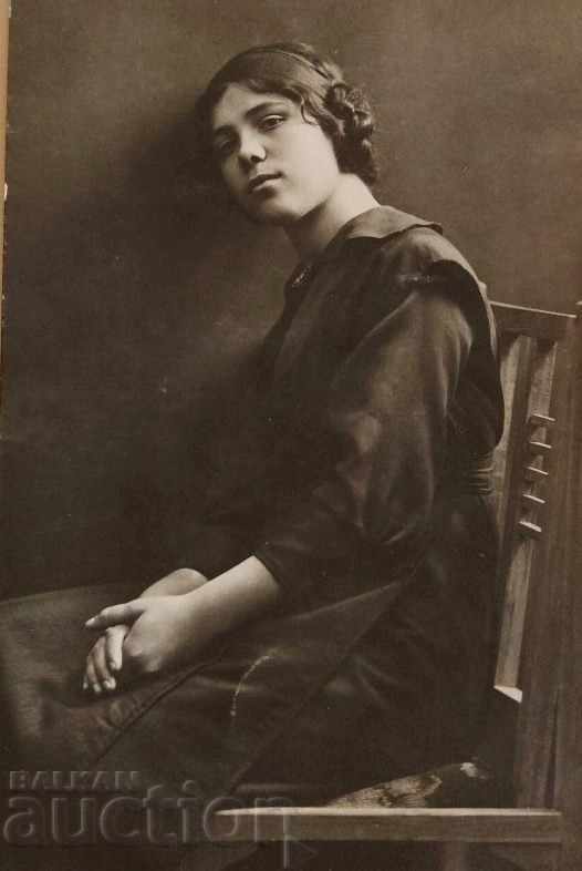 ANII 1910 FOTO VECHI FOTO FEMEIE REGATUL PORTRET FEMININ