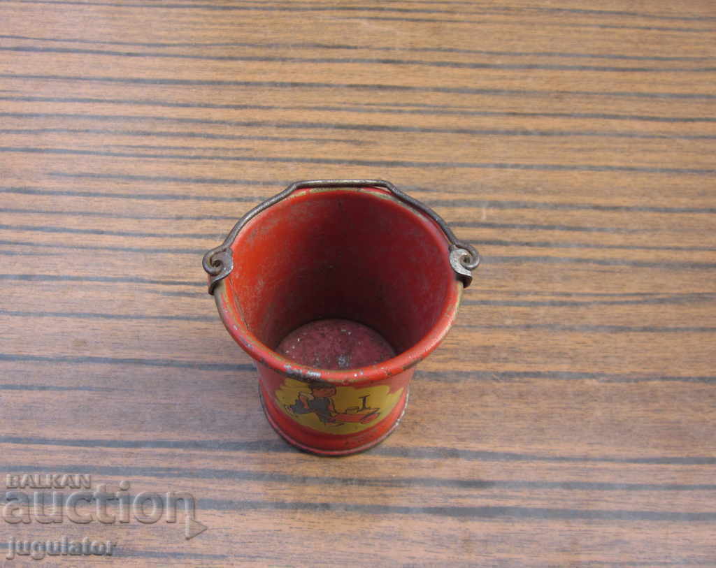 Παράδοση vintage μεταλλικό τσίγκινο κουβά παιδικό παιχνίδι