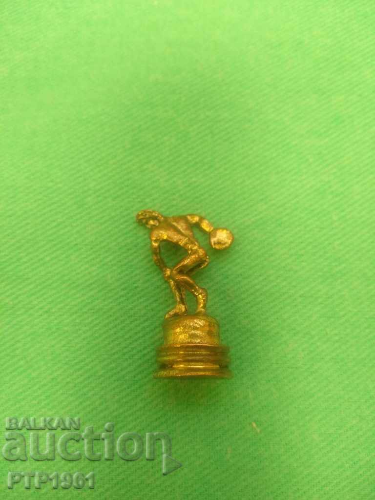 figurine - 5 figurine - 5