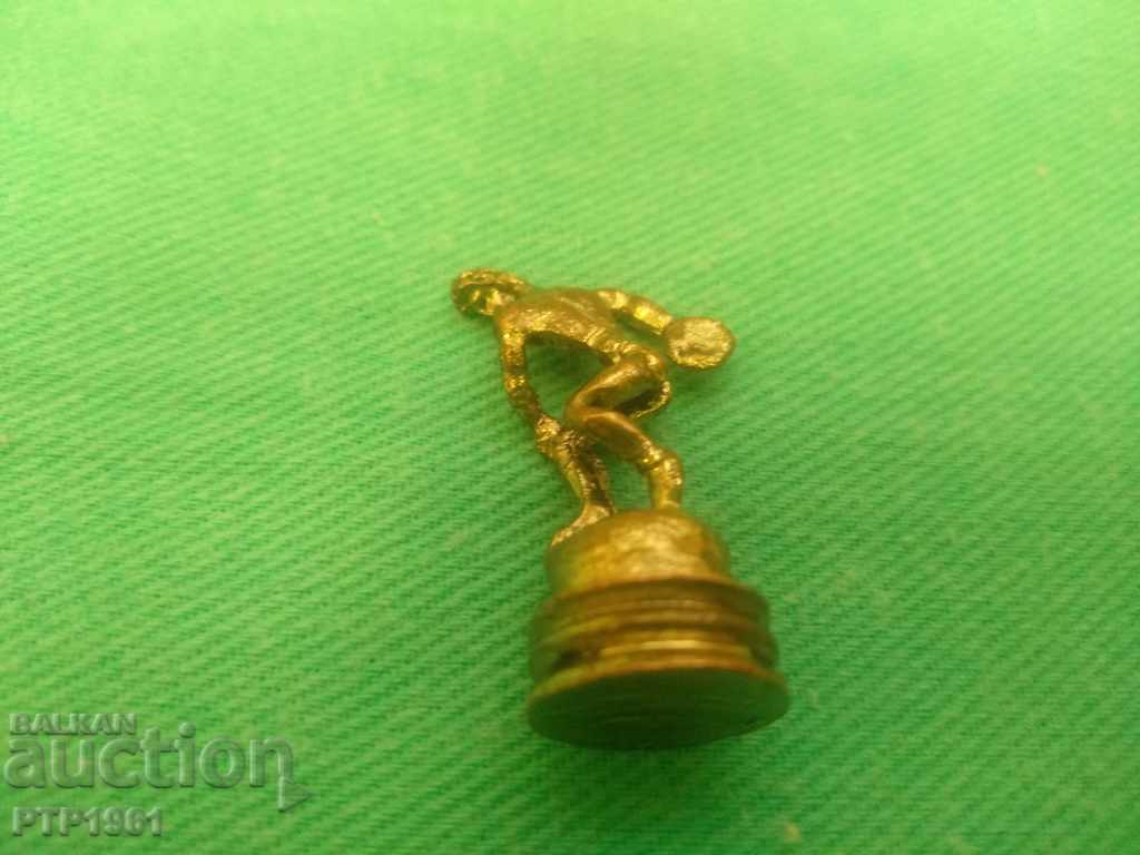 figurine - 6 figurine - 6