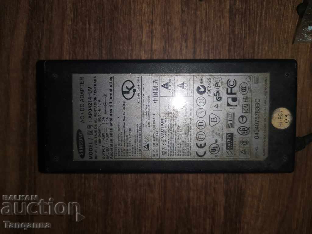 Φορτιστής φορητού υπολογιστή Samsung με τιμή 40.00 BGN | € 20.45 Φορτιστής φορητού υπολογιστή Samsung με τιμή 40.00 BGN | € 20.45