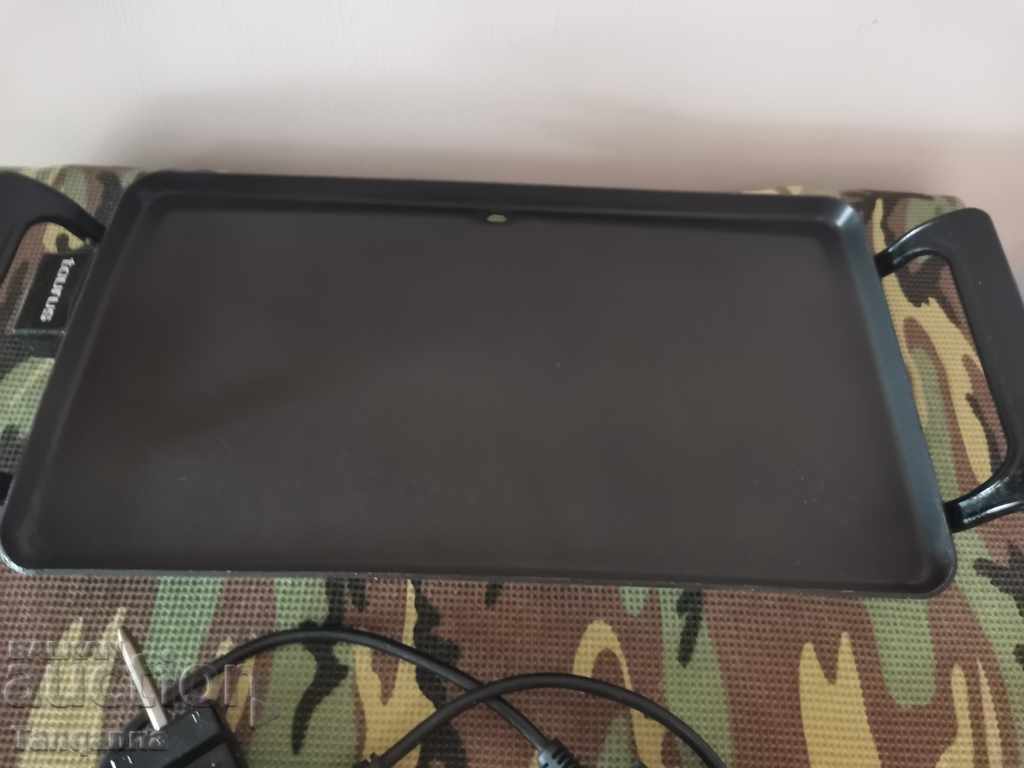 Електрическа скара с цена 40.00 лв. | € 20.45 Електрическа скара с цена 40.00 лв. | € 20.45