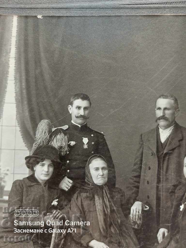 ORDER OF COURAGE - OFFICER - FAMILY - 6 ORDER OF COURAGE - OFFICER - FAMILY - 6